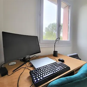  Appartement Le Prasino - Paisible Proche Rer - Bail Mobilite France